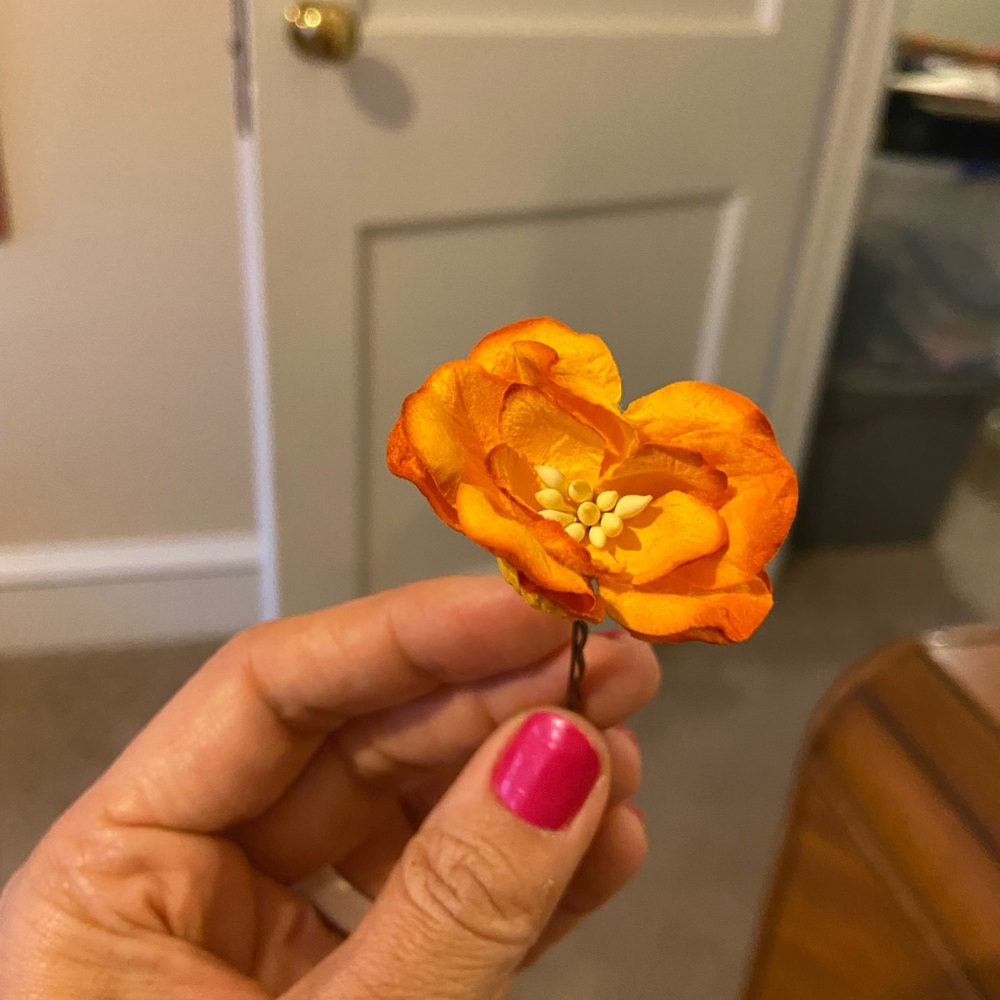 handmade floral hair accessories - Picture 7 of 7